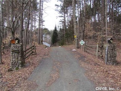 Other Pillared Driveway Entry