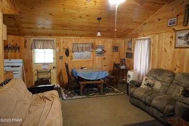 211 Old Route 402, Dingmans Ferry, PA 18328 - photo 5