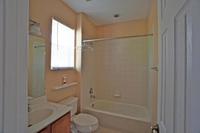 3259 Laurel Ridge Cir, Riviera Beach, FL 33404 - photo 4