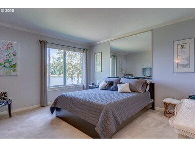 Rivers Edge Condominiums unit 204, Portland, OR 97239 - photo 7