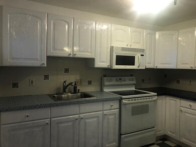 Sagamore Place Condominiums unit 1117, Quincy, MA 02171 - photo 2