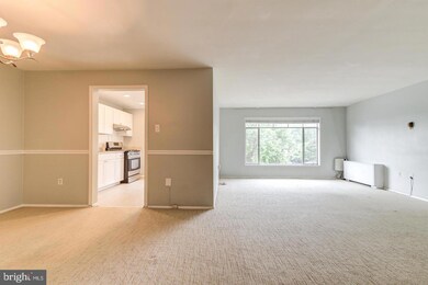 Kenwood Place unit 443, Bethesda, MD 20816 - photo 5