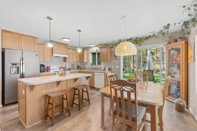 1238 Pickett Creek Rd, Grants Pass, OR 97527 - photo 5