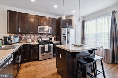 1139 Clemson St, Claymont, DE 19703 - photo 3