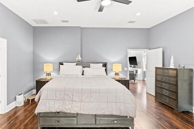 1024 16th Ave N, Saint Petersburg, FL 33704 - photo 7