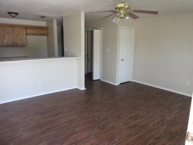 4528 Cole Dr, Abilene, TX 79606 - photo 2