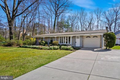 8701 Briarcroft Ln, Laurel, MD 20708 - photo 2