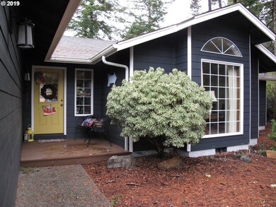 2270 23rd St, Florence, OR 97439 - photo 2