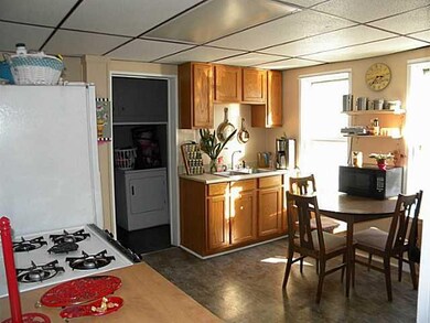 211 S 10th St, Olean, NY 14760 - photo 5