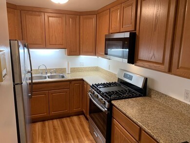 81 High St unit 14, Amesbury, MA 01913 - photo 7