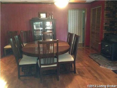 9116 Cedar Creek Rd, Louisville, KY 40291 - photo 5