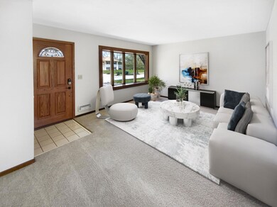 10516 Wren St NW, Coon Rapids, MN 55433 - photo 2