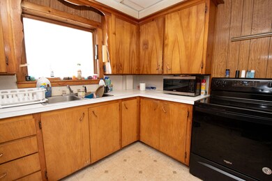 34 1st St, Derby, ME 04463 - photo 4