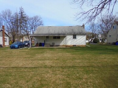 2069 Troxell St, Allentown, PA 18109 - photo 7