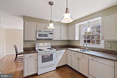 9447 Clover Hill Rd, Manassas, VA 20110 - photo 6