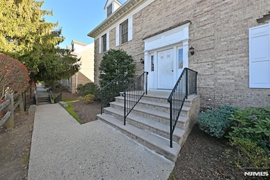 55A S Maple Ave unit 55B, Park Ridge, NJ 07656 - photo 2