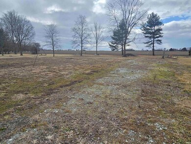 1601 Pike St, Wabash, IN 46992 - photo 2