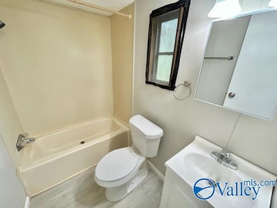 576 W Point Rd, Somerville, AL 35670 - photo 7