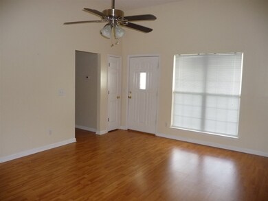 219 Tyson Glen Dr, Warner Robins, GA 31088 - photo 3