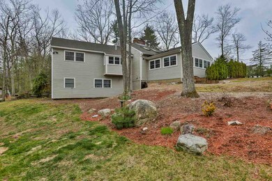 27 W Adelaide Ave, Nashua, NH 03064 - photo 5