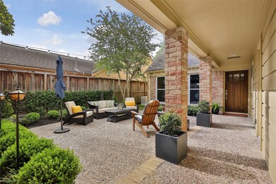 10219 Briar Rose Dr, Houston, TX 77042 - photo 3