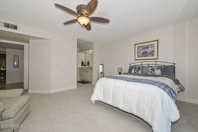 Primary Bedroom-Bath
