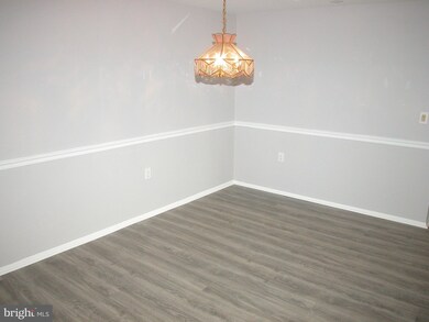 13120 Wonderland Way unit 202, Germantown, MD 20874 - photo 7