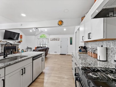 2723 Horseshoe Creek Dr SW, Marietta, GA 30064 - photo 7