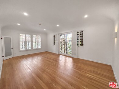 1220 N La Cienega Blvd unit F2, West Hollywood, CA 90069 - photo 4