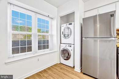 311 Lancaster Square, Sterling, VA 20164 - photo 5