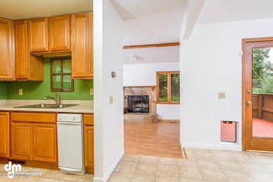 Kitchen_Dining 3469-SMALL