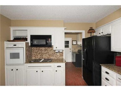 4641 NW 60th St, Oklahoma City, OK 73122 - photo 7