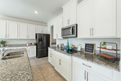 3948 Green Sabal Dr, Orlando, FL 32824 - photo 3