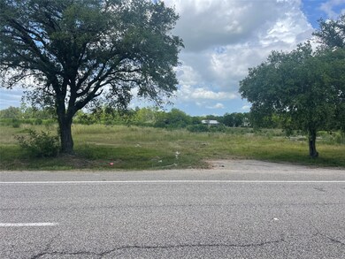 17200 E Highway 6, Alvin, TX 77511 - photo 7