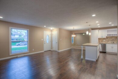 7 living-room-3-10-1200x802