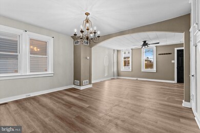 533 Manor St, Columbia, PA 17512 - photo 6