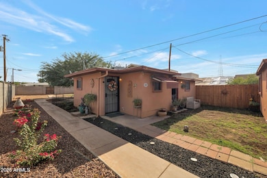 625 N 30th St, Phoenix, AZ 85008 - photo 4