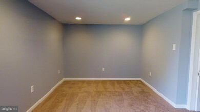 1411 Charlestown Dr, Edgewood, MD 21040 - photo 4