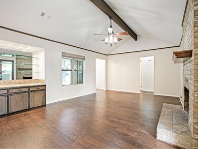 725 Glenhaven Dr, Hurst, TX 76054 - photo 7