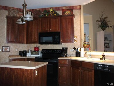 2663 Terrwood Dr W unit 190, Macungie, PA 18062 - photo 7