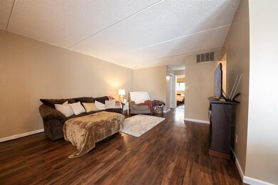 2955 Bowling St SW unit 133, Cedar Rapids, IA 52404 - photo 4