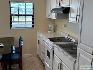 310 W Houston St unit 5, Port Isabel, TX 78578 - photo 4