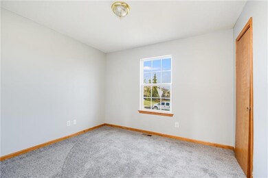 1705 Longhorn Ln, Raymore, MO 64083 - photo 7