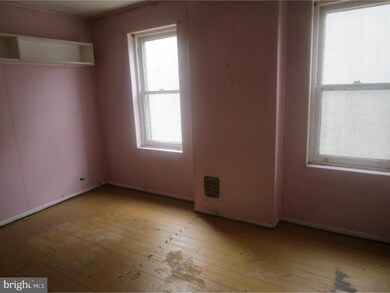 1314 E 11th St, Crum Lynne, PA 19022 - photo 7