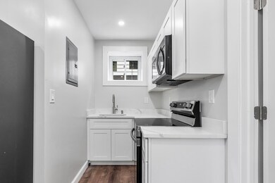 26 Margin St, Lawrence, MA 01841 - photo 4