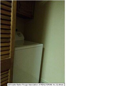 all appliances to remain including washer & dryer