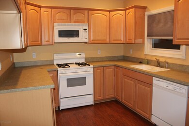 67 Shoemaker St, Kingston, PA 18704 - photo 6