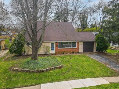1069 Caniff Rd