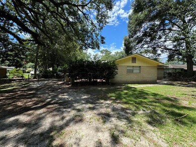 1510 S Grady Ave, Picayune, MS 39466 - photo 4