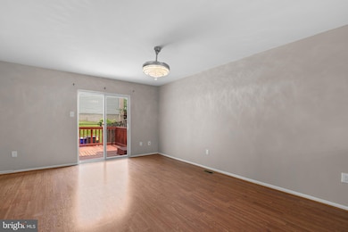 6782 Ducketts Ln, Elkridge, MD 21075 - photo 7